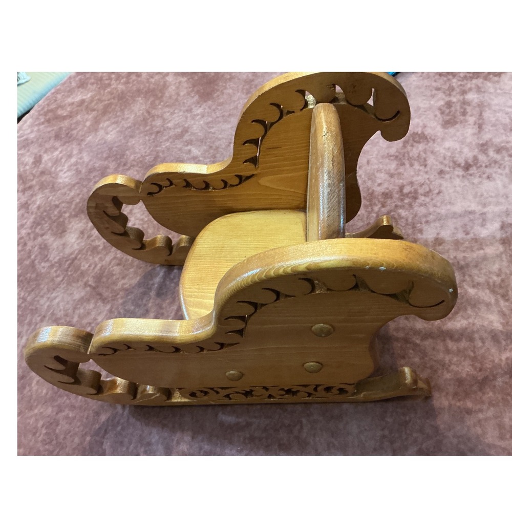 Vintage Handcrafted Wooden Sleigh Christm Holiday Decor Doll Display Centerpiece